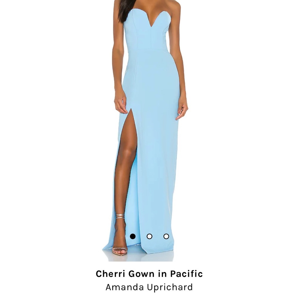 LOOKING FOR THIS AMANDA UPRICHARD CHERRI GOWN IN A SIZE 2 OR SMALLER!!!